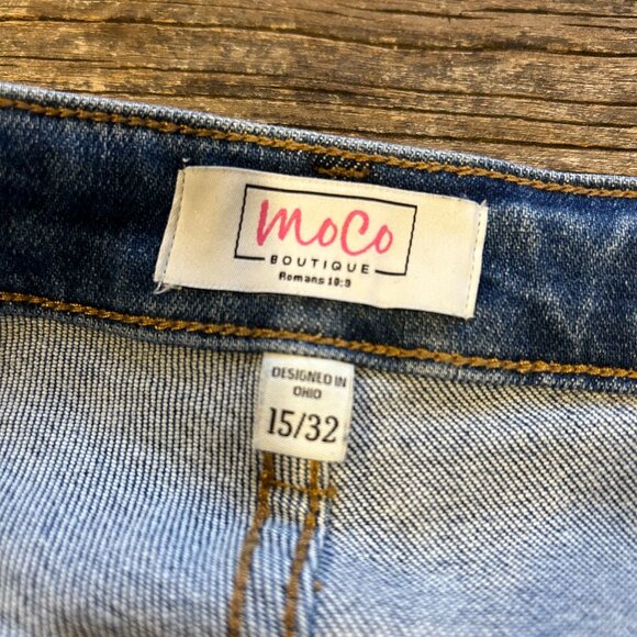 MoCo Boutique Head Start Tummy Control Cropped Bootcut Jeans 15/32 - Picture 4 of 14